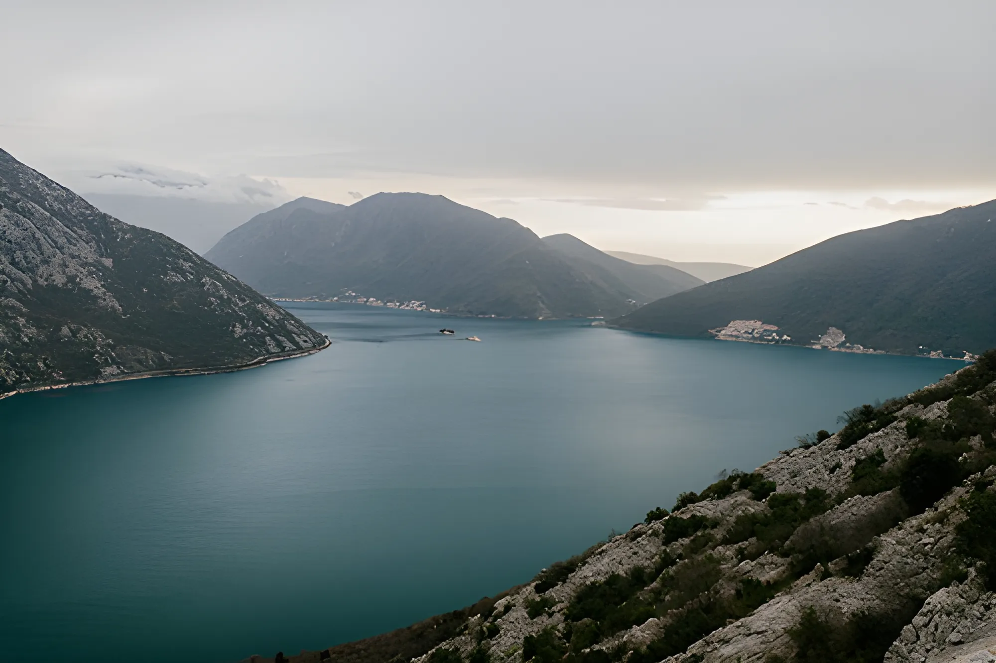 Mejorador de Imágenes de Paisaje: Eleva Cada Vista - Después